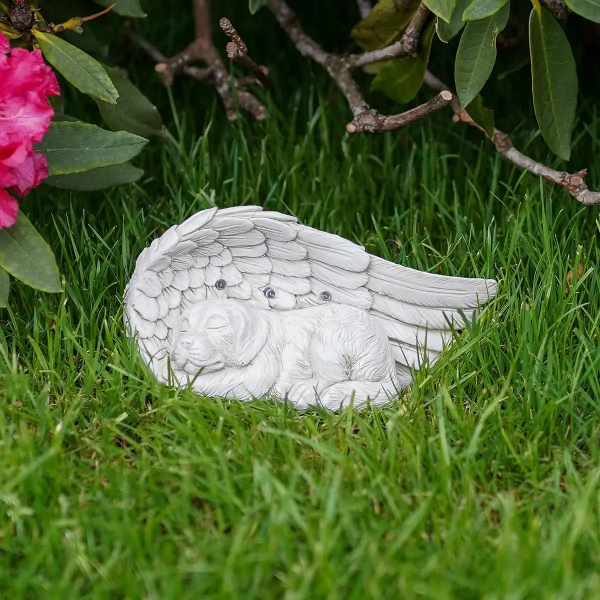 Bathouse pet Memorial Stone with Solar Powered LED Lighting